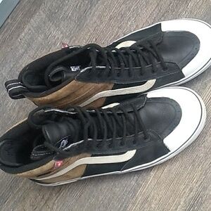 Vans high tops ol skool sneakers